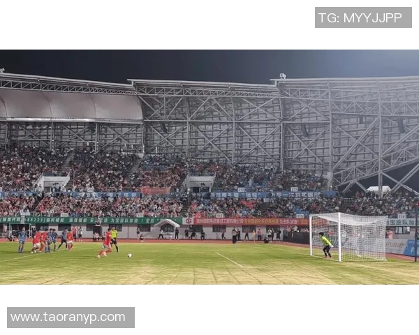 足坛巨星闪耀登场热血来袭点燃球迷激情瞬间